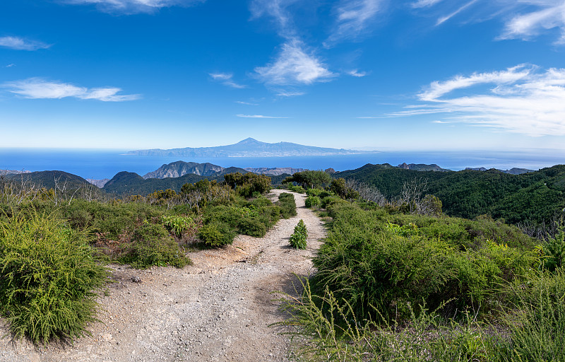 戈梅拉-从加拉霍内山到北部的徒步旅行路线