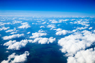 蓝色的天空
