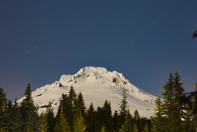 胡德山，俄勒冈景观夜长曝光星迹