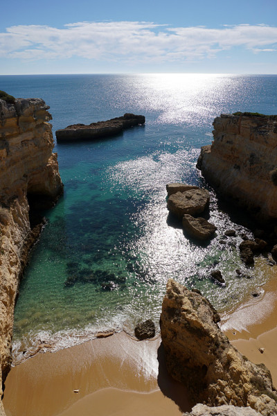 Algarve Carvoeiro附近的Praia Marinha