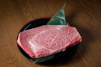 日本大理石肥和牛牛