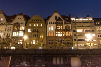 晚上dA¼sseldorf