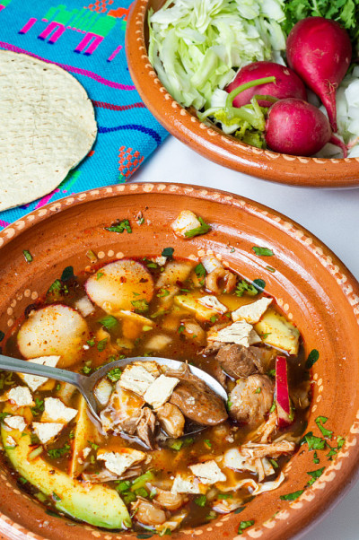 墨西哥红pozole，阿兹特克人的传统炖菜
