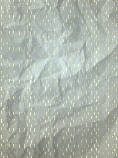带破折号的包装纸