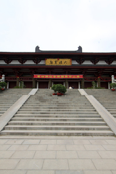 2014年5月10日，河北省唐山市兴国寺佛教建筑景观