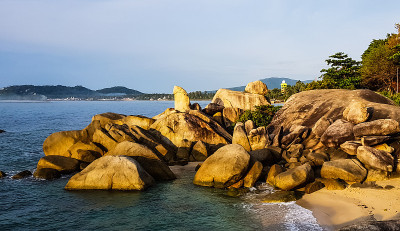 Hin Ta Hin Yai rock