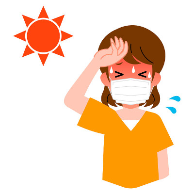 妇女中暑使用医用口罩。