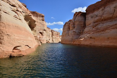 鲍威尔湖