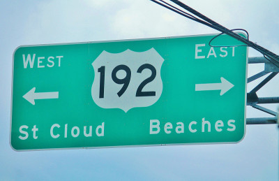 192公路路标