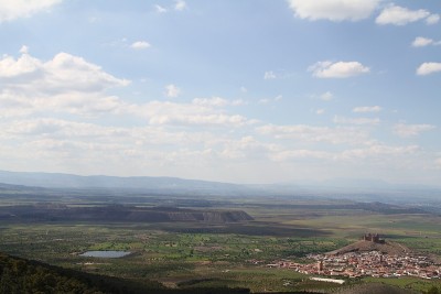 Calahorra的