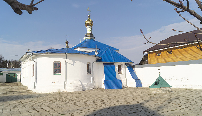 主显节修道院(Bogoyavlensky修道院，十七世纪)。