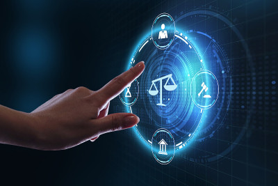 商业、技术、互联网和网络概念。劳动法律律师。