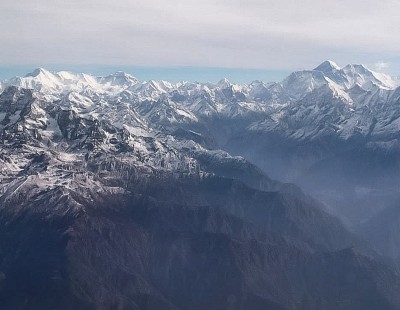 珠穆朗玛峰，Lhotse，和Cho Oyu在尼泊尔的观点