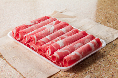 生牛肉