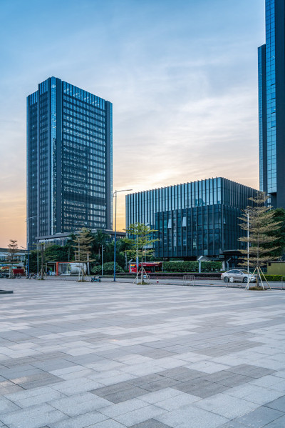 地砖和现代高层建筑