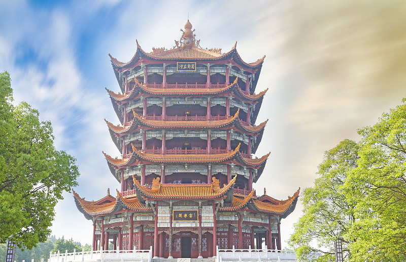 中国绵阳福乐佛塔