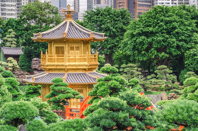 南莲花园。