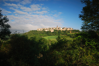 山村