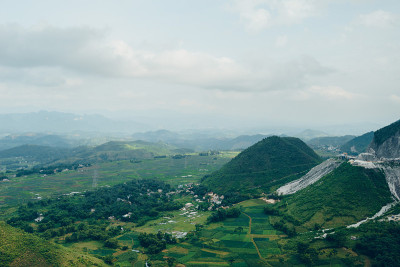 越南华平麦洲的大庄关口全景