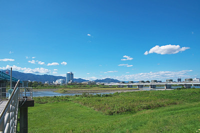 相模河堰、闸门