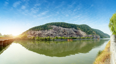 龙门石窟全景，洛阳，河南，中国。