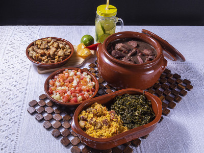 巴西传统美食Feijoada