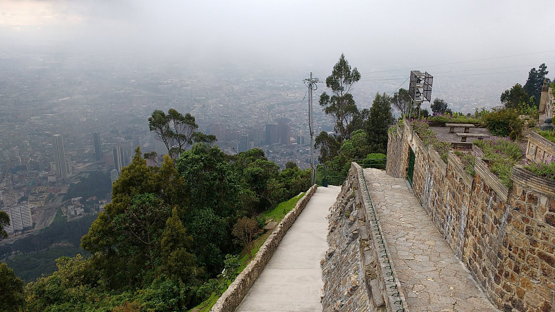 在Monserrate,波哥大