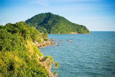 大海与蓝天