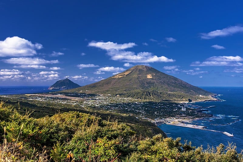 日本八城岛的冬季景色