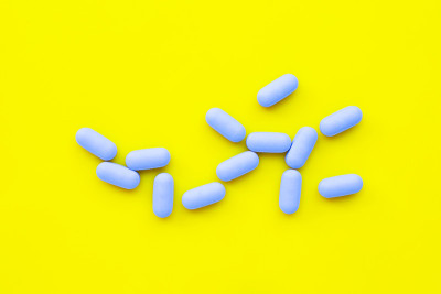 PrEP(接触前预防)。用来预防艾滋病
