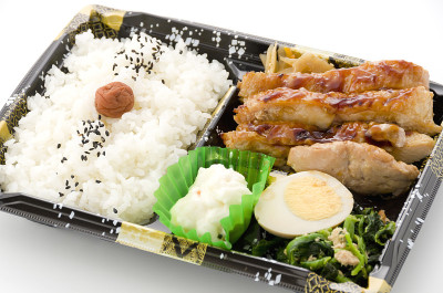 日式盒饭，照烧鸡便当