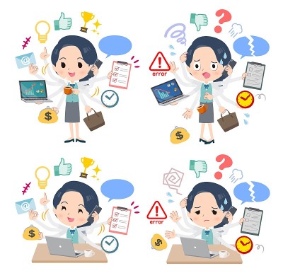 一群在办公室里一心多用的女职员