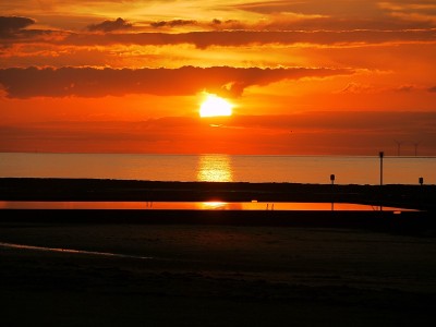 夕阳海景