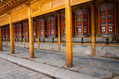 藏传经轮，夏河拉卜楞寺