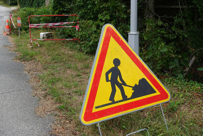 道路标志和锥形路面工程