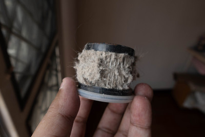 吸尘器的过滤器被尘螨堵塞了