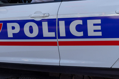 警车