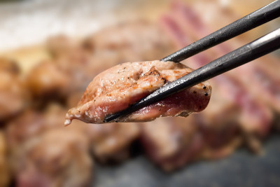 日本神户牛肉配筷子