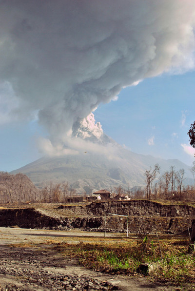 火山喷发