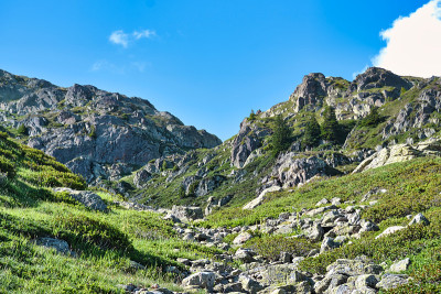 勃朗峰上的一座高山