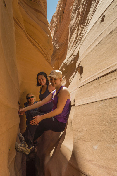 犹他州Grand Staircase Escalante的徒步旅行者