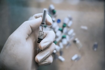 集疫苗冠状病毒研制小瓶剂量流感针剂针头注射器，医学概念接种疫苗皮下注射治疗疾病护理医院预防免疫疾病疾
