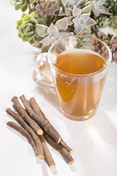 甘草根和茶