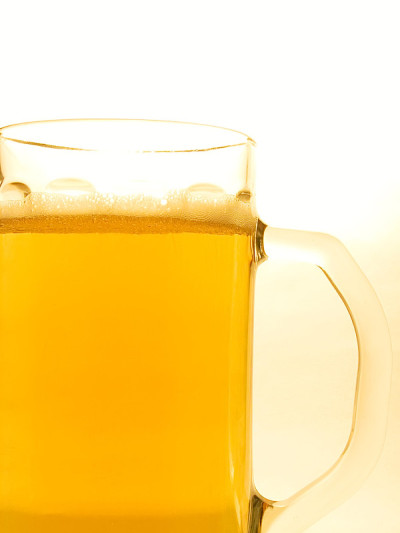 大杯啤酒