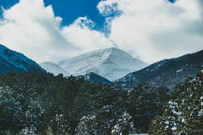 基督山的雪血