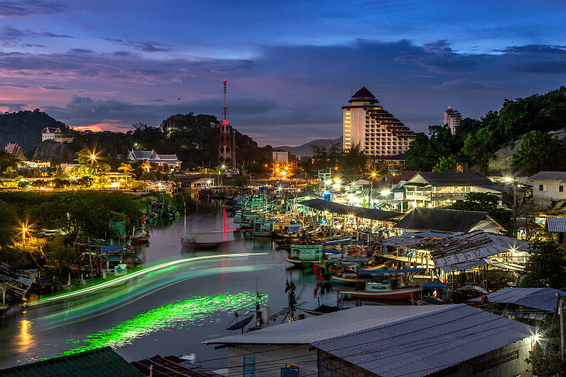 泰国华欣的Khao Takiab渔村