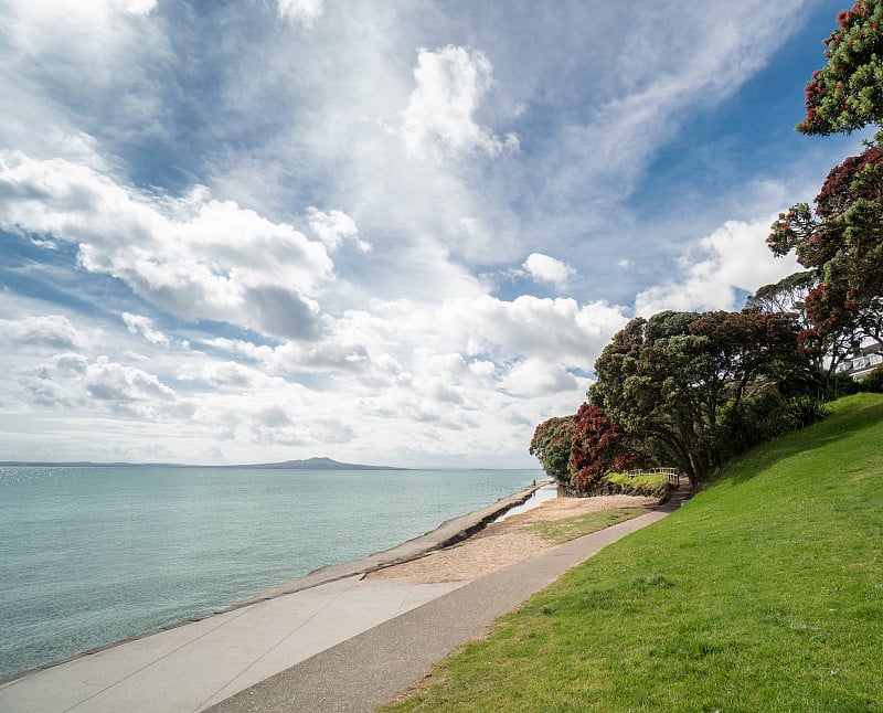 奥克兰的Ocean Path正在寻找Rangitoto