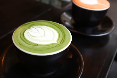 绿茶或抹茶绿茶