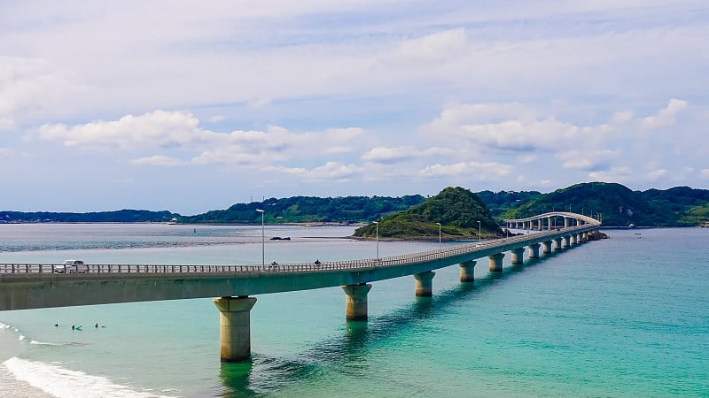 Tsunoshima Ohashi:可以看到横跨日本海的大桥的旅游景点(山口县下关市)