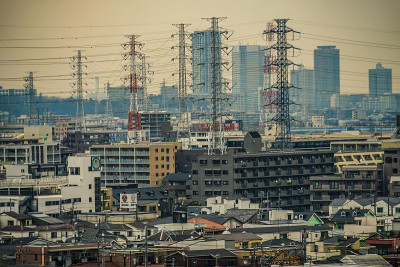 从冈山梅苑可以看到川崎市的街道